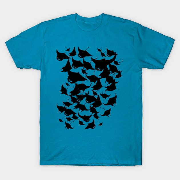 The giant oceanic manta ray T-Shirt by albertocubatas